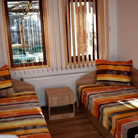 мутафови Elena